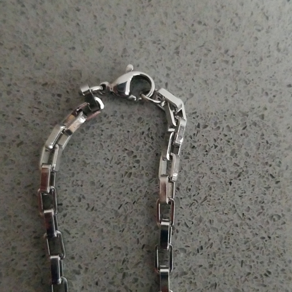 🆕️Basketball stainless Steel necklace  19" - Picture 3 of 6